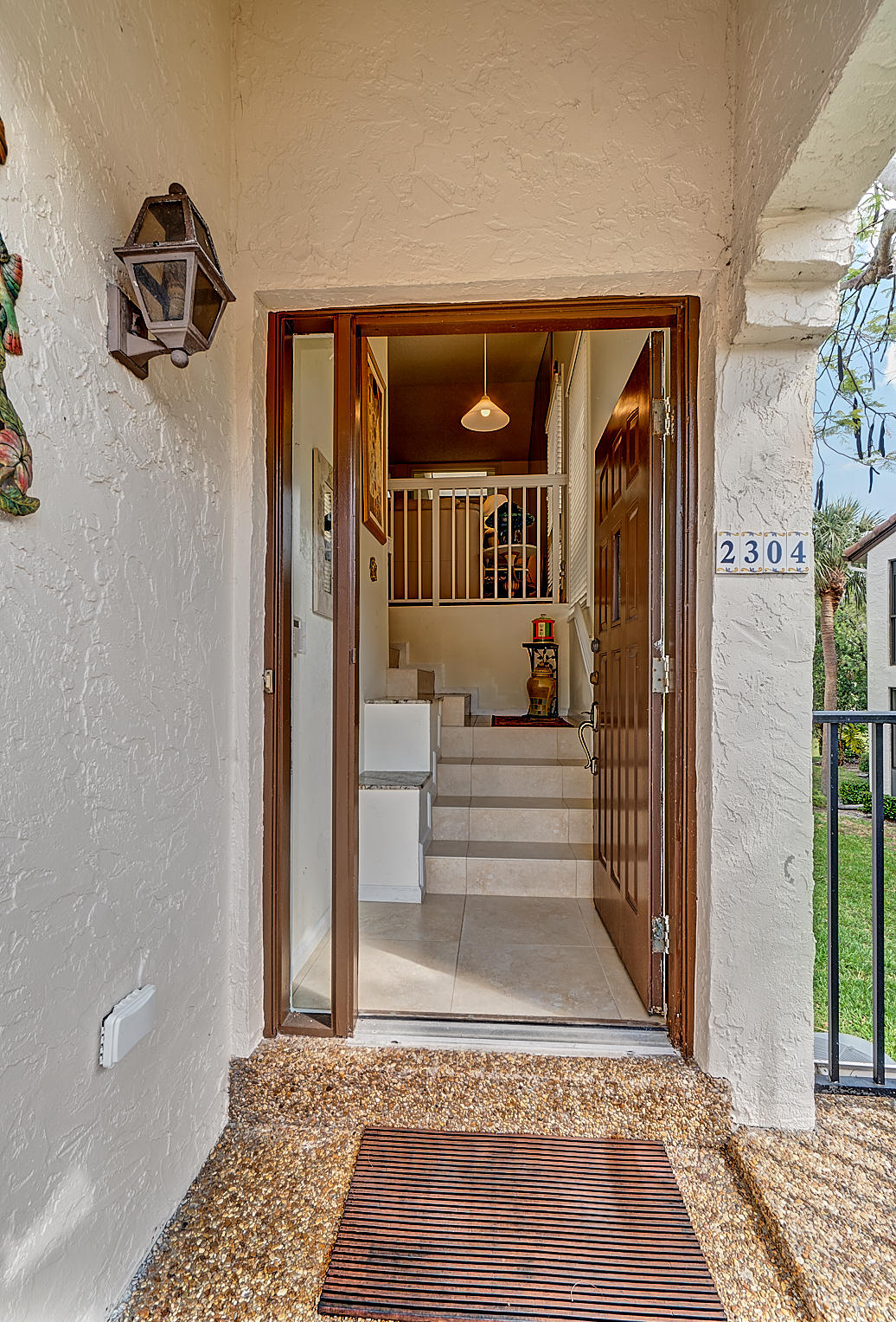 7866 Seville Place, Unit 2304 Boca Raton, FL 33433 - Photo 4 of 33 E735AE8C-0DF0-4147-BBF2-A265E568CE4B