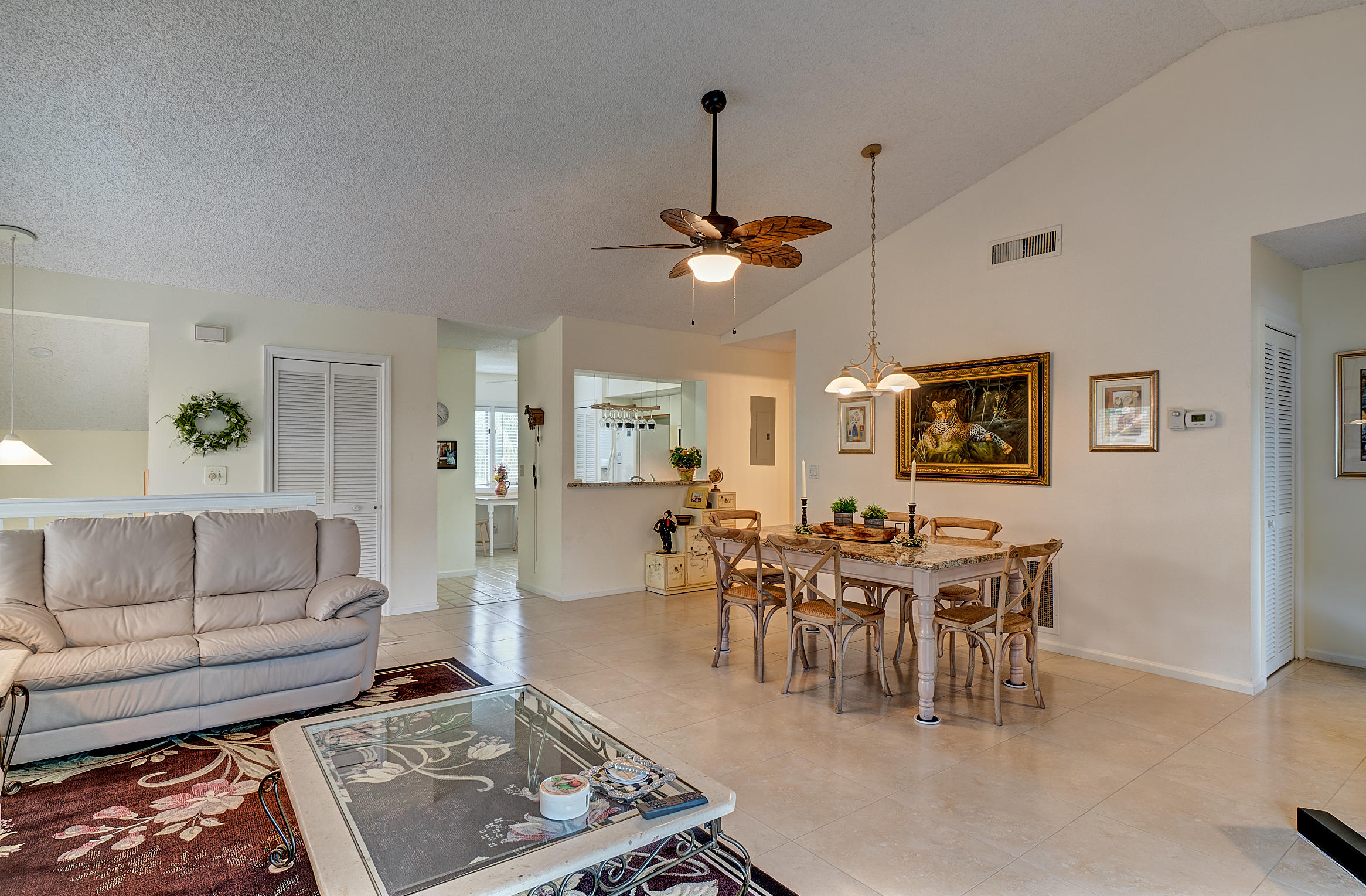 7866 Seville Place, Unit 2304 Boca Raton, FL 33433 - Photo 9 of 33 85B0CFF7-4993-49EA-A9DF-26F653F63CF3