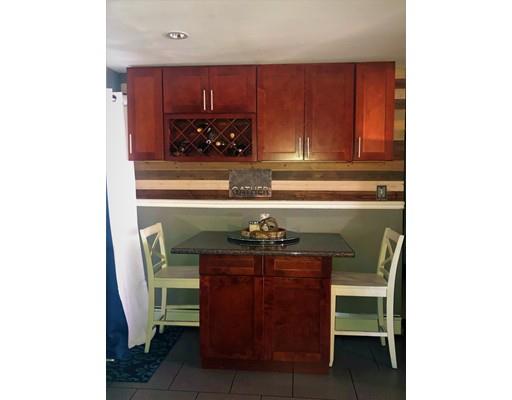 116 Cherokee Drive Springfield, MA 01109 - Photo 11 of 30