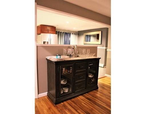 116 Cherokee Drive Springfield, MA 01109 - Photo 12 of 30