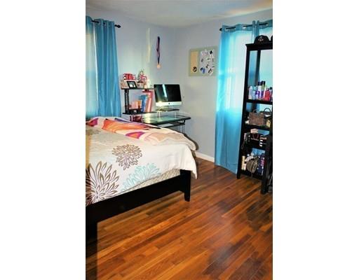 116 Cherokee Drive Springfield, MA 01109 - Photo 14 of 30