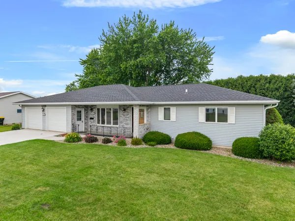 $289,000 | 703 North Hokah Street, Caledonia, MN 55921
