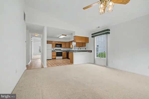 $3,400 | 795 Eastern Point Road, Annapolis, MD 21401