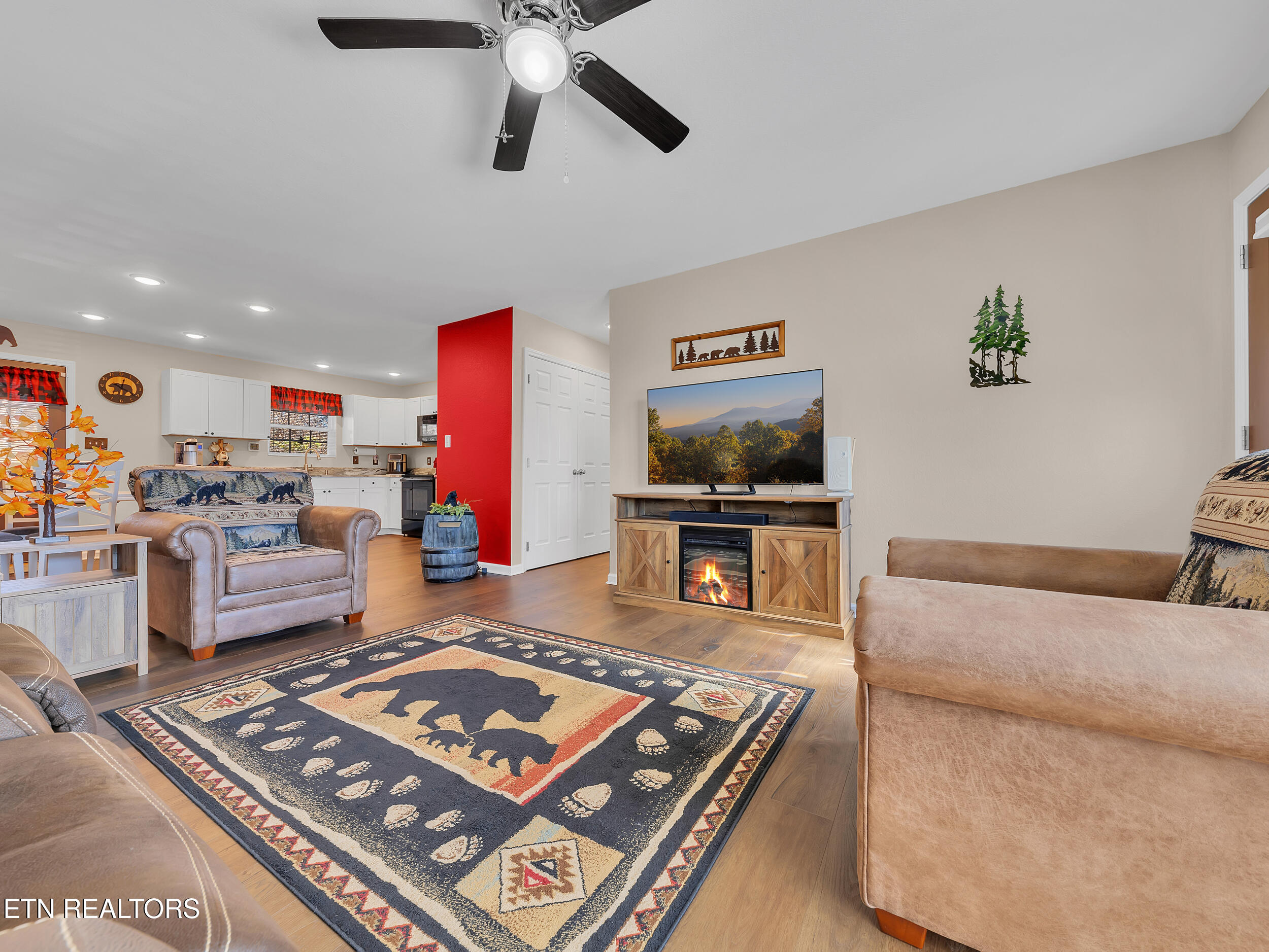 1044 Lake Smoky Road Sevierville, TN 37876 - Photo 8 of 25 8_08