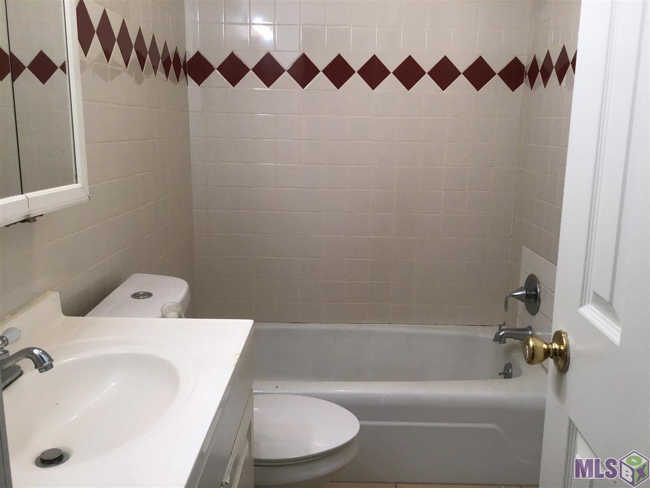 1925 68th Avenue Baton Rouge, LA 70807 - Photo 5 of 11 Gallery Image 5
