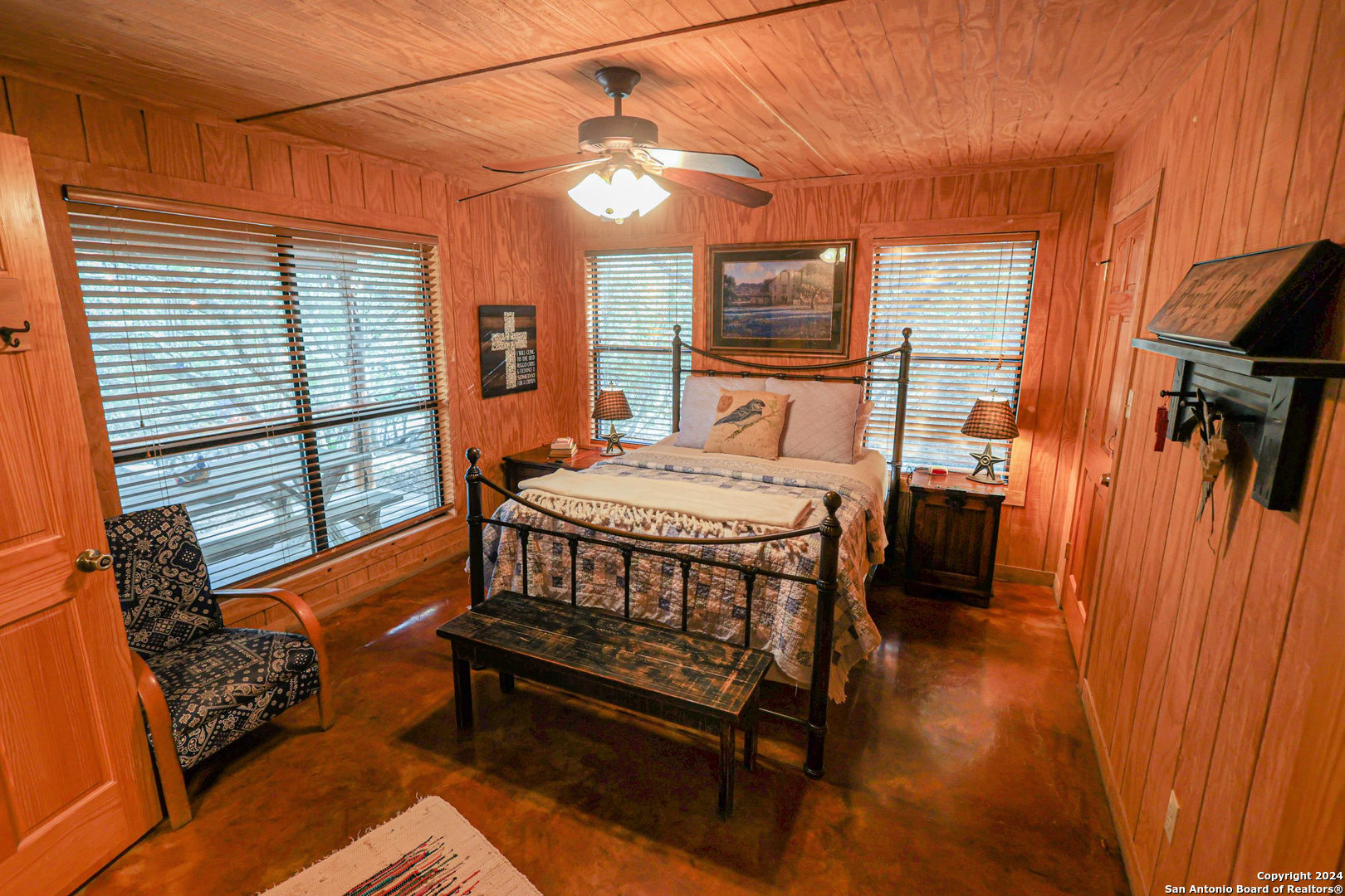 1177 River Road Concan, TX 78838 - Photo 16 of 34