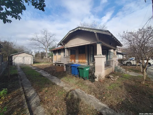 $160,000 | 311 South Monumental Street, San Antonio, TX 78203