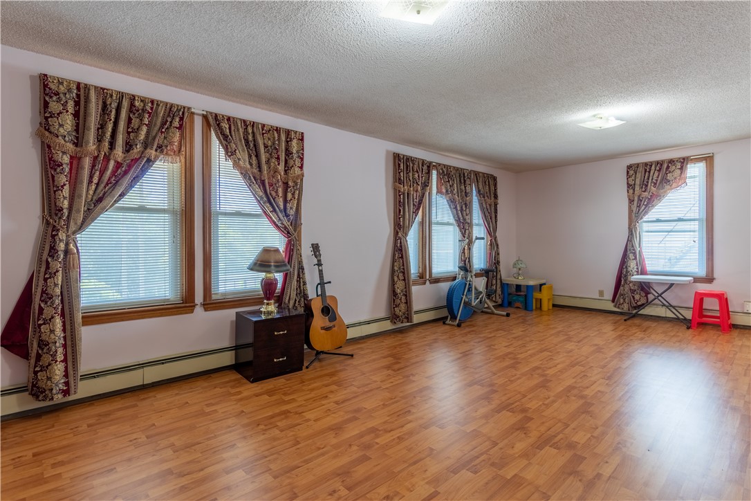 402 Cumberland Hill Road Woonsocket, RI 02895 - Photo 25 of 33