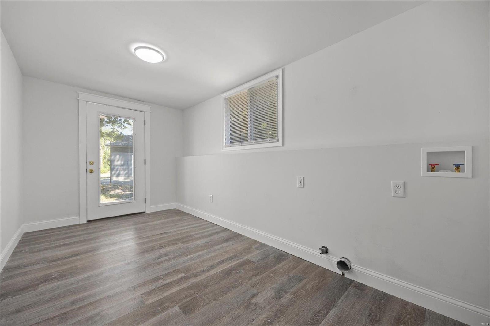 3732 Sand Road Edwardsville, IL 62025 - Photo 12 of 37