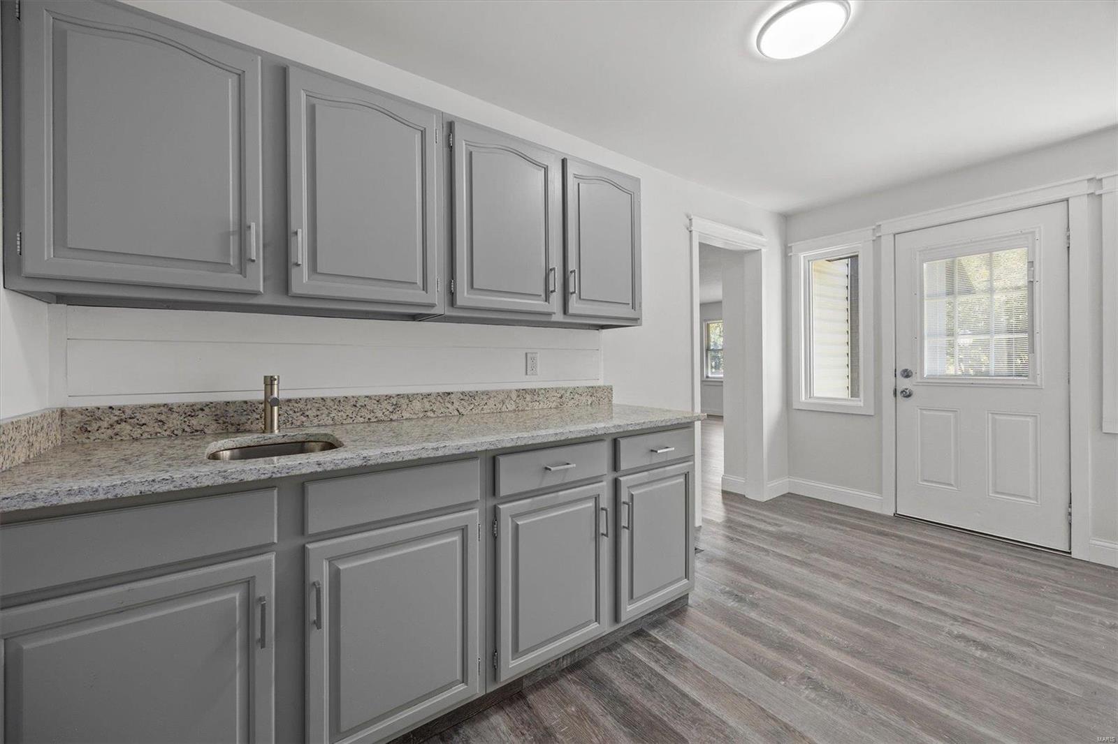 3732 Sand Road Edwardsville, IL 62025 - Photo 13 of 37