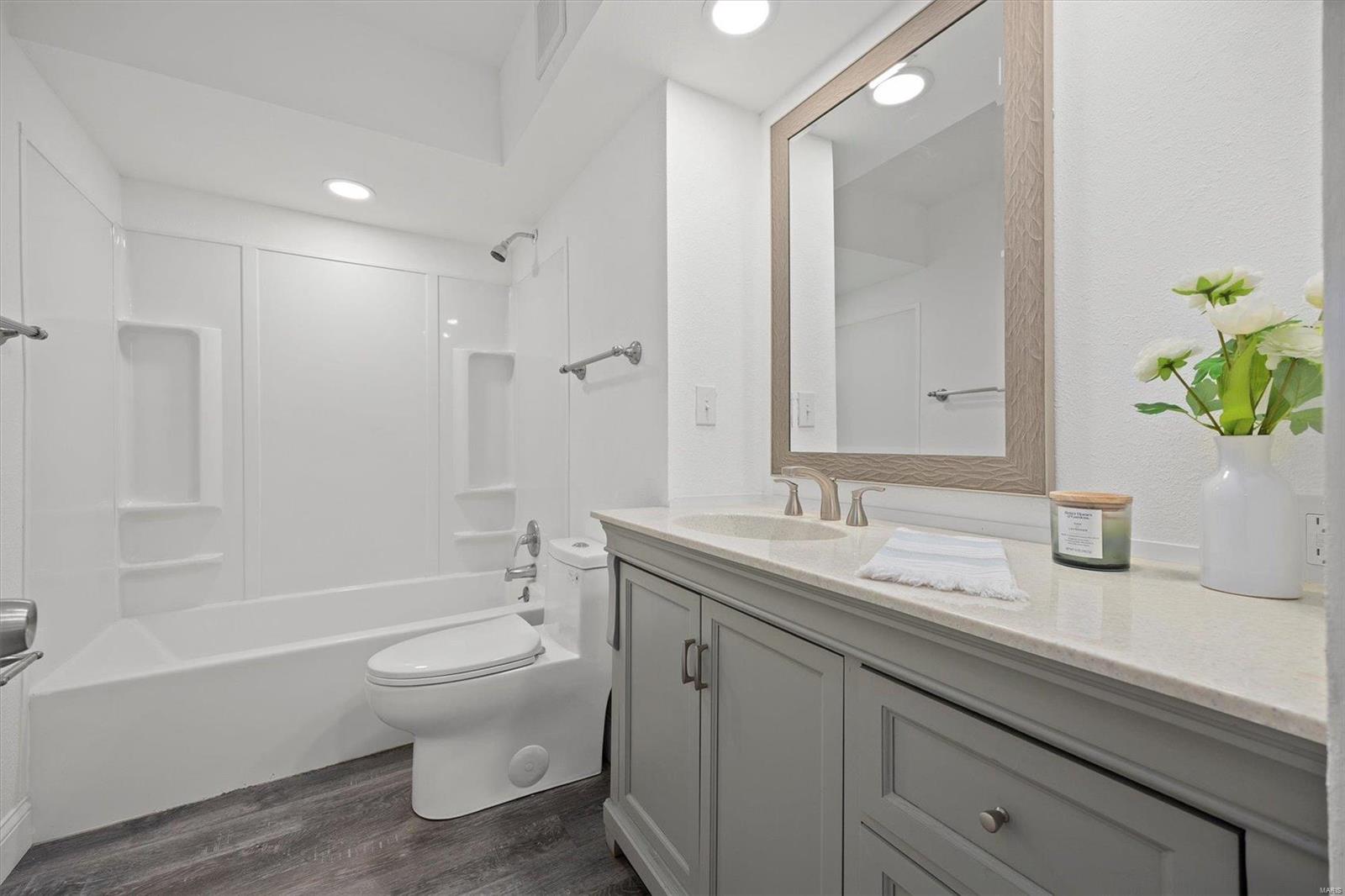 3732 Sand Road Edwardsville, IL 62025 - Photo 17 of 37