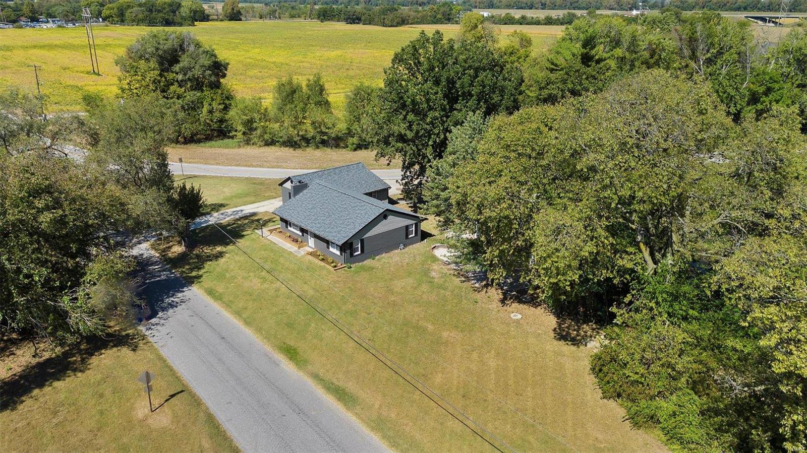 3732 Sand Road Edwardsville, IL 62025 - Photo 26 of 37