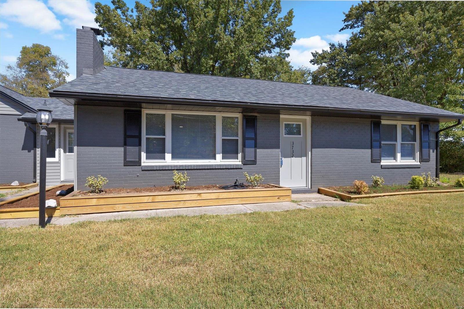 3732 Sand Road Edwardsville, IL 62025 - Photo 4 of 37