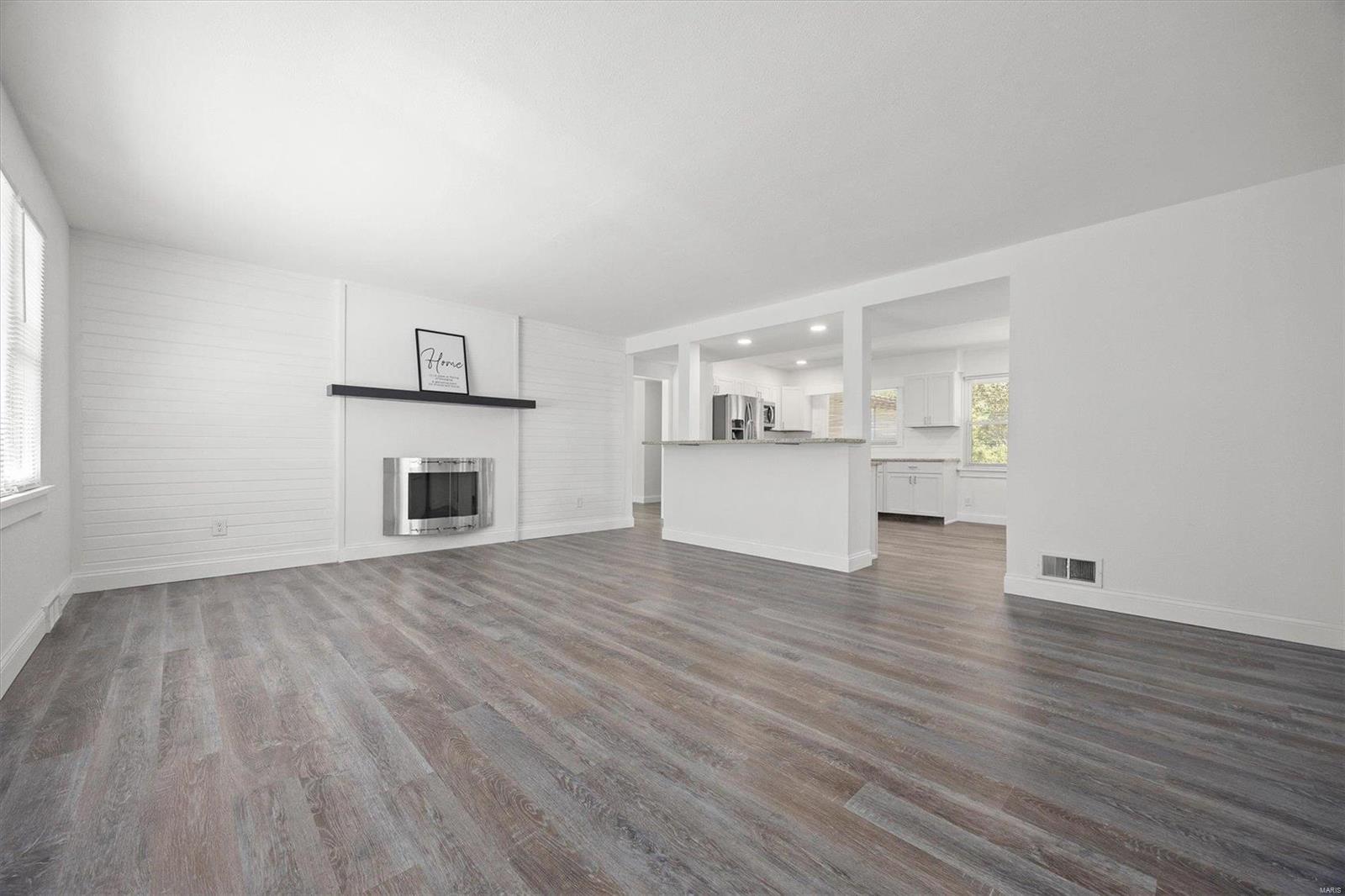 3732 Sand Road Edwardsville, IL 62025 - Photo 5 of 37