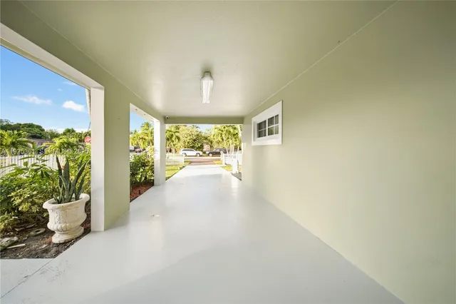 $3,600 | 300 Northeast 175th Street, North Miami Beach, FL 33162
