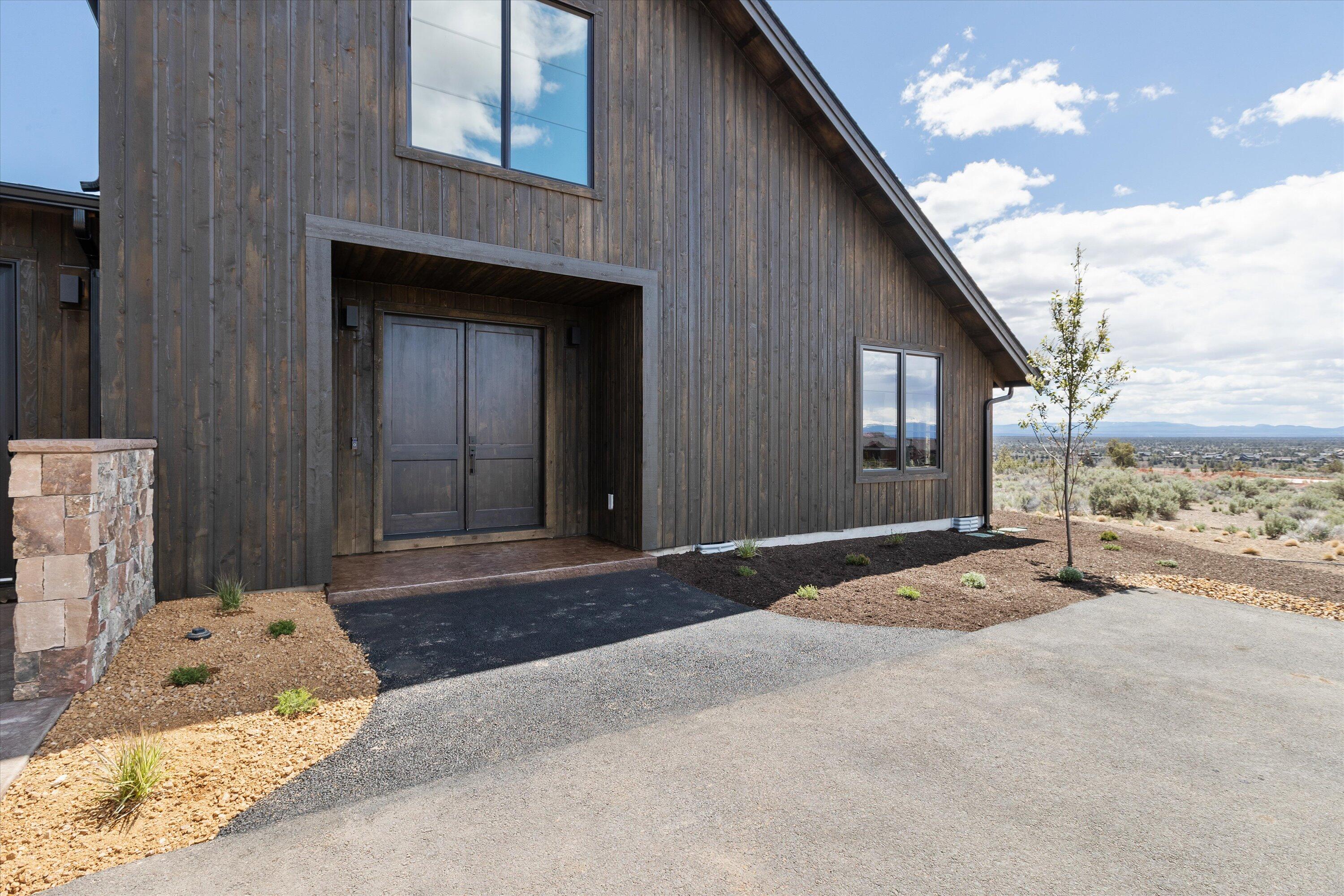 15645 South W Brasada Ranch Road Powell Butte, OR 97753 - Photo 6 of 54 05-20220511-IMGL2332AROUNDTHEBENDREALEST