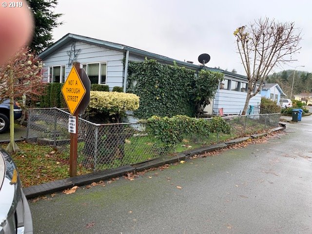 100 River Bend Road, Unit 13 Reedsport, OR 97467 - Photo 1 of 13