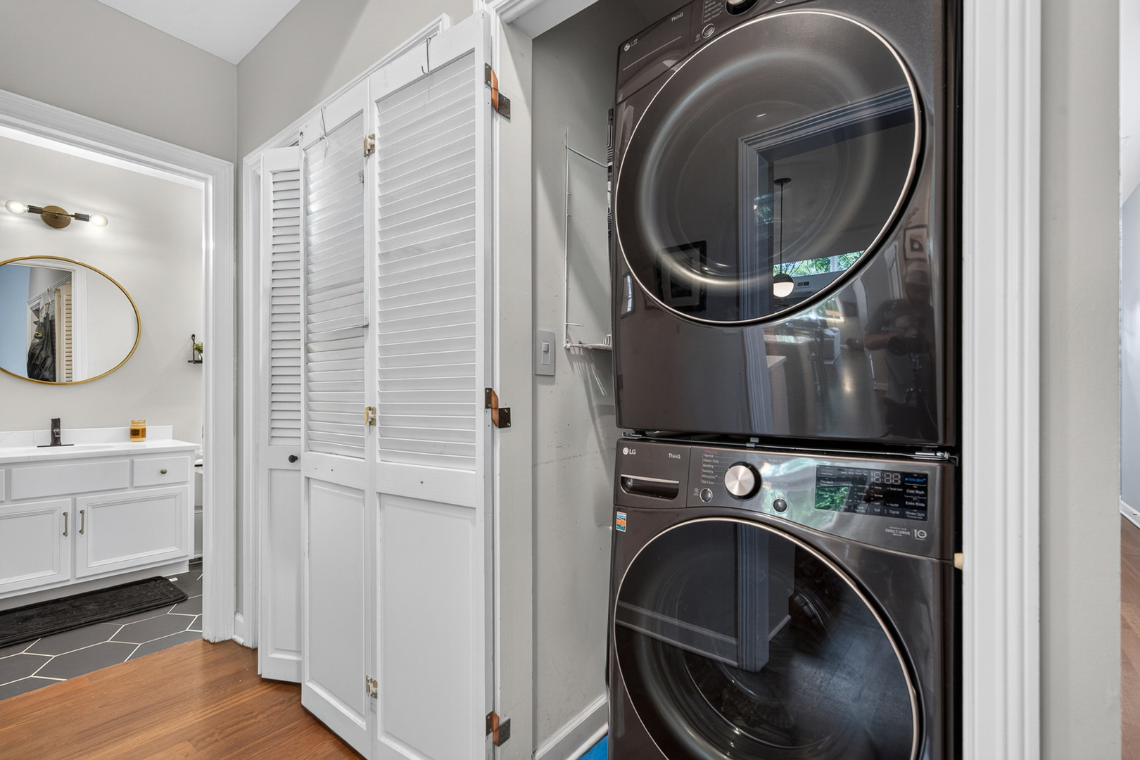 1320 West Grenshaw Street, Unit 2 Chicago, IL 60607 - Photo 17 of 40