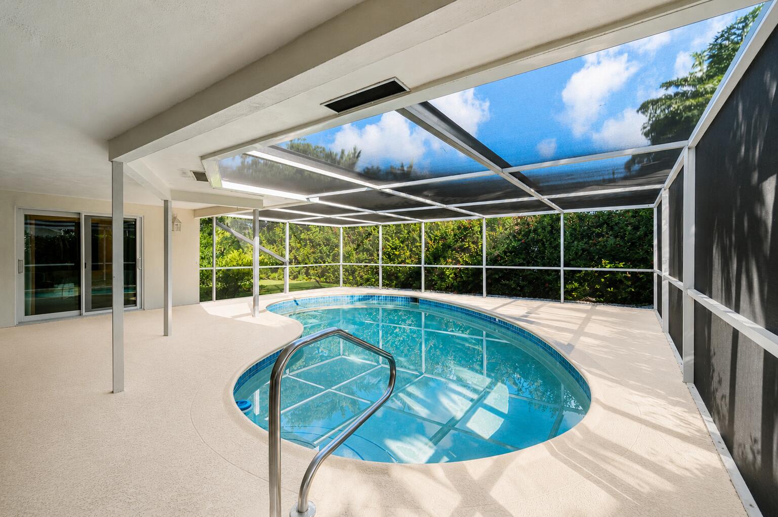 831 Berkley Street Boca Raton, FL 33487 - Photo 2 of 3 831 BERKELEY POOL