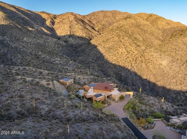 $10,439,246 | 43105 North 102nd Street, Scottsdale, AZ 85262