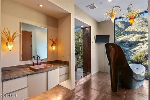 $10,439,246 | 43105 North 102nd Street, Scottsdale, AZ 85262