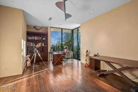 $10,439,246 | 43105 North 102nd Street, Scottsdale, AZ 85262