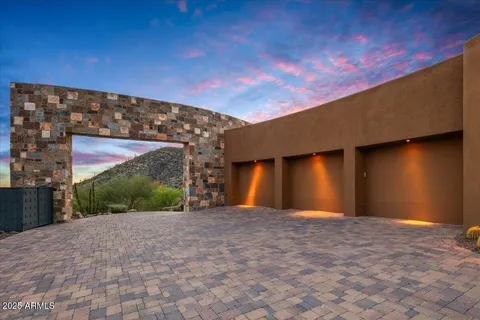 $10,439,246 | 43105 North 102nd Street, Scottsdale, AZ 85262