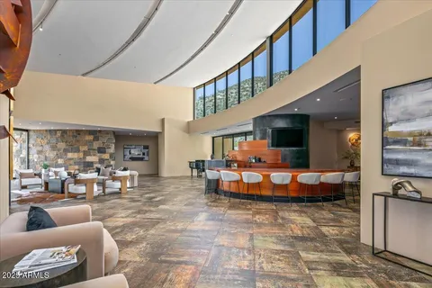 $10,439,246 | 43105 North 102nd Street, Scottsdale, AZ 85262
