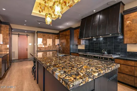 $10,439,246 | 43105 North 102nd Street, Scottsdale, AZ 85262