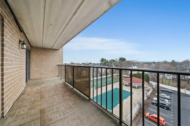 $399,900 | 165 Quincy Shore Drive, Unit C63, Quincy, MA 02171