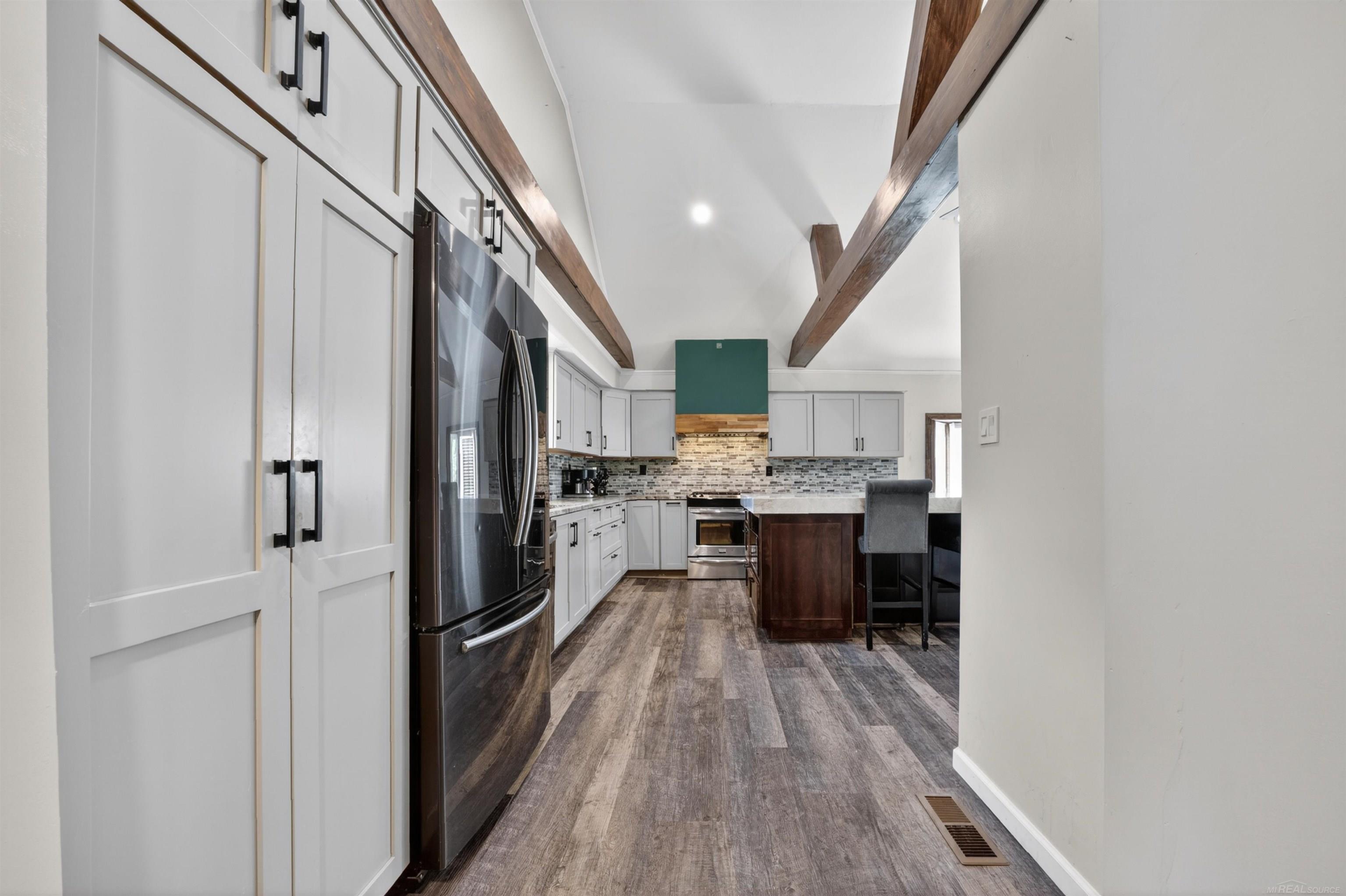 64135 Omo Road New Haven, MI 48050 - Photo 11 of 70 Gallery Image 11