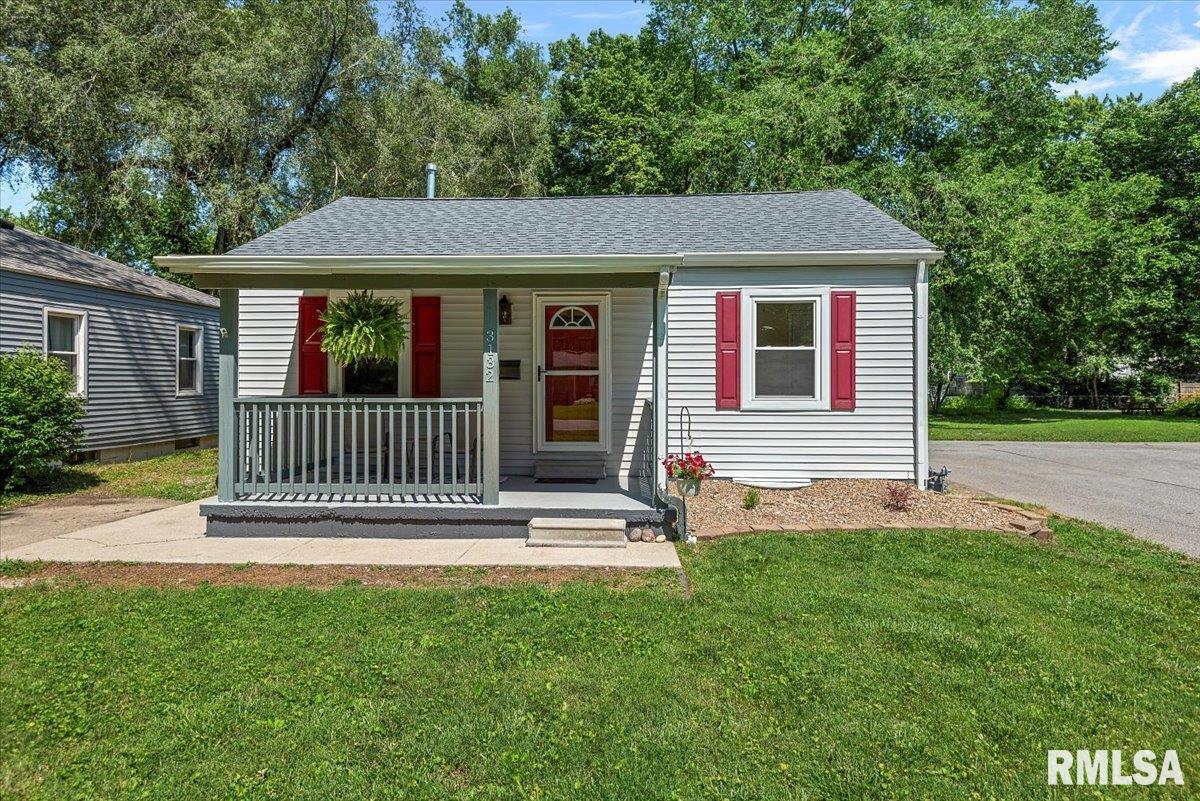 3132 South 4th Street Springfield, IL 62703 - Photo 1 of 26