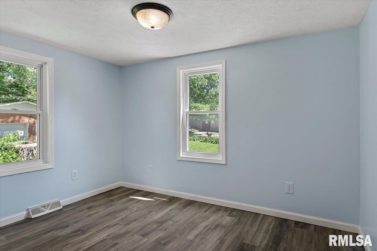 3132 South 4th Street Springfield, IL 62703 - Photo 12 of 26