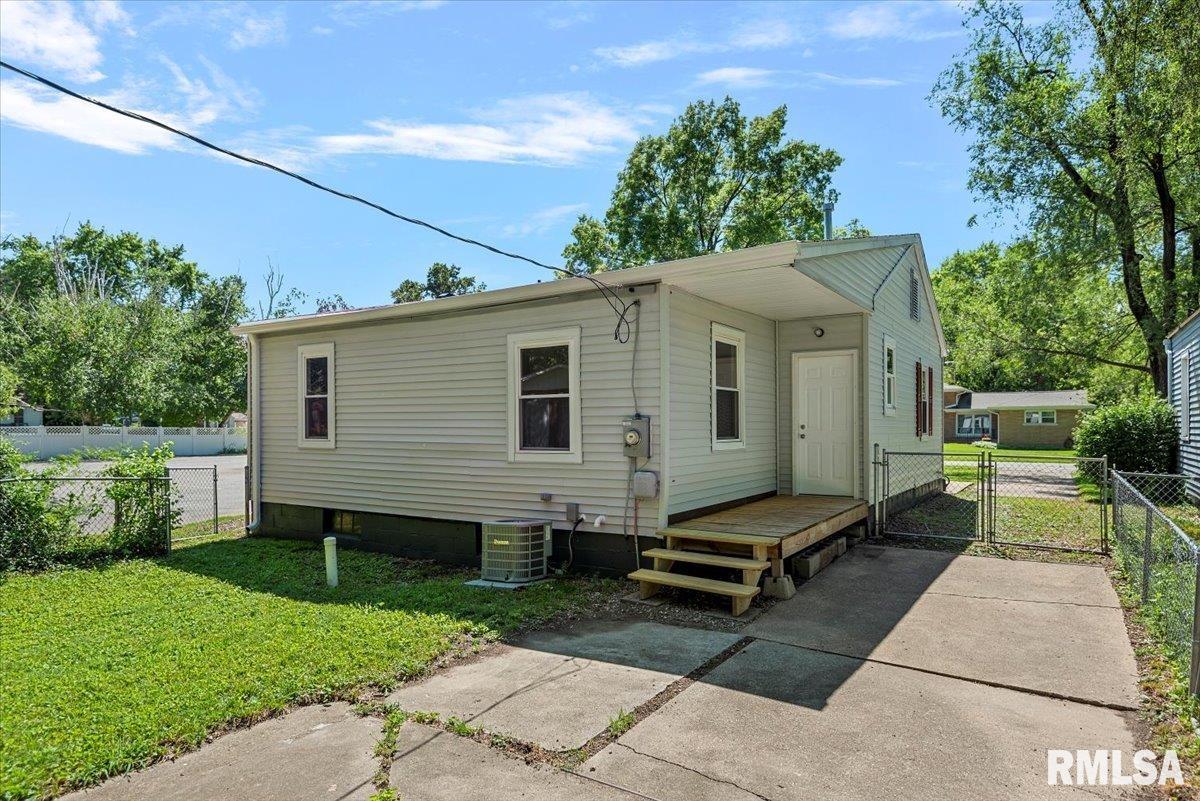 3132 South 4th Street Springfield, IL 62703 - Photo 22 of 26