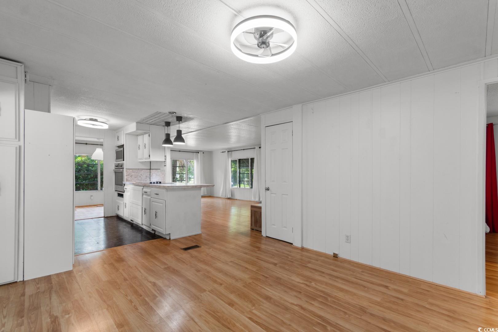 2960 Newberry Trail Murrells Inlet, SC 29576 - Photo 8 of 40 Gallery Image 8
