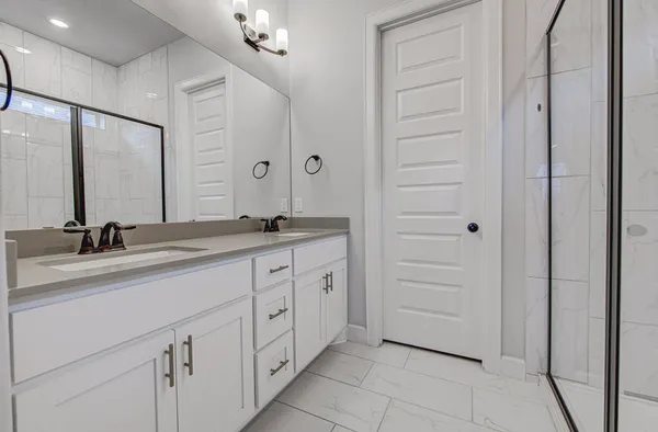 $2,095 | 2903 Sebring Circle, Austin, TX 78747