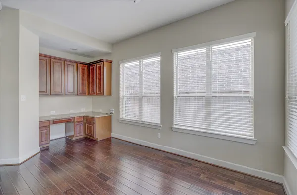 $3,700 | 70 South Almondell Circle, The Woodlands, TX 77354