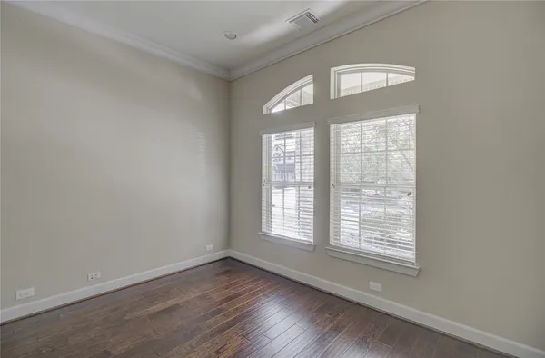 $3,700 | 70 South Almondell Circle, The Woodlands, TX 77354