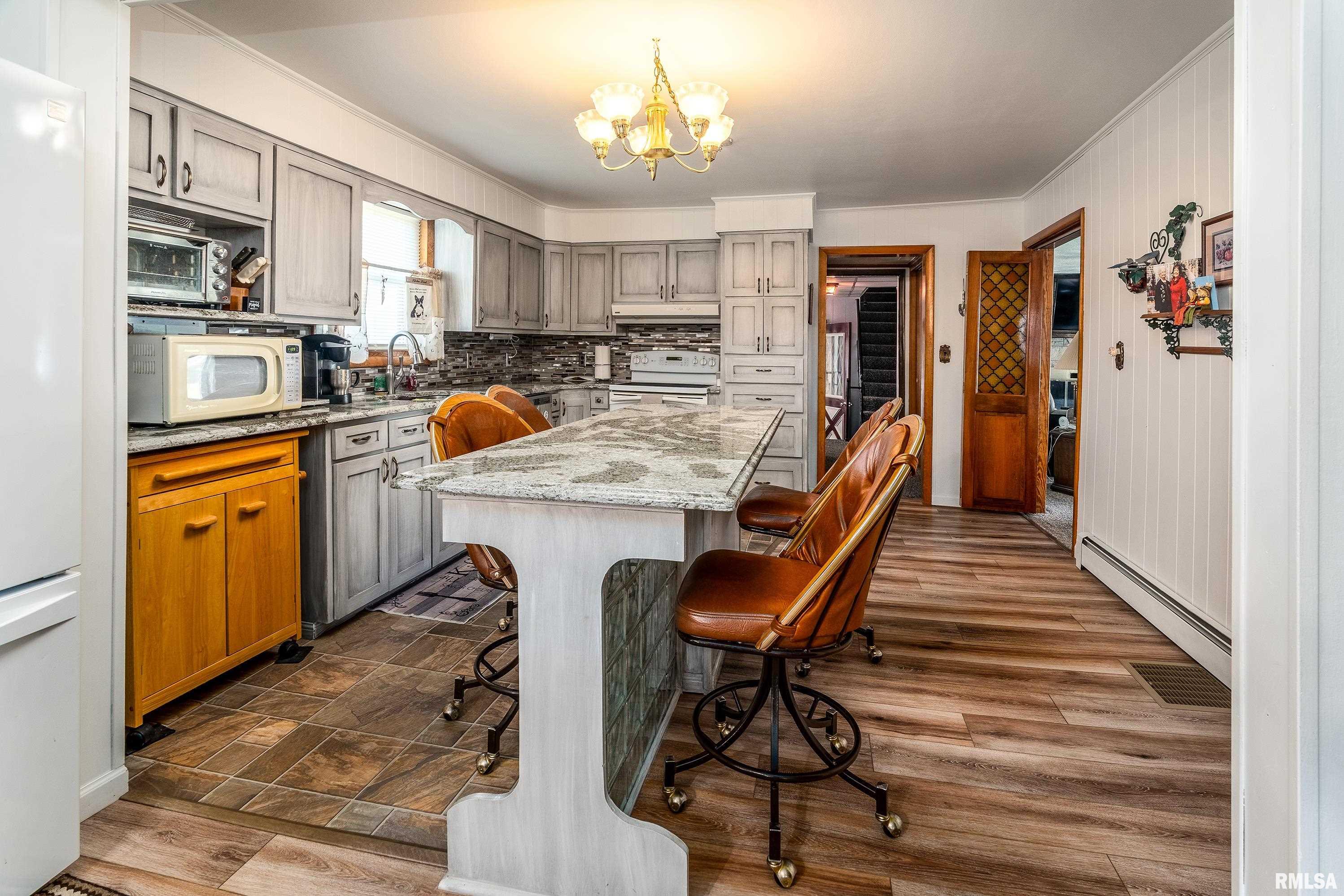 2305 Weaver Road Herrin, IL 62948 - Photo 16 of 38