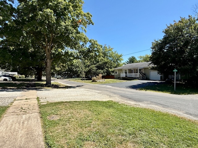 708 East North Street Monticello, IL 61856 - Photo 38 of 38 a view of the yard with palm trees