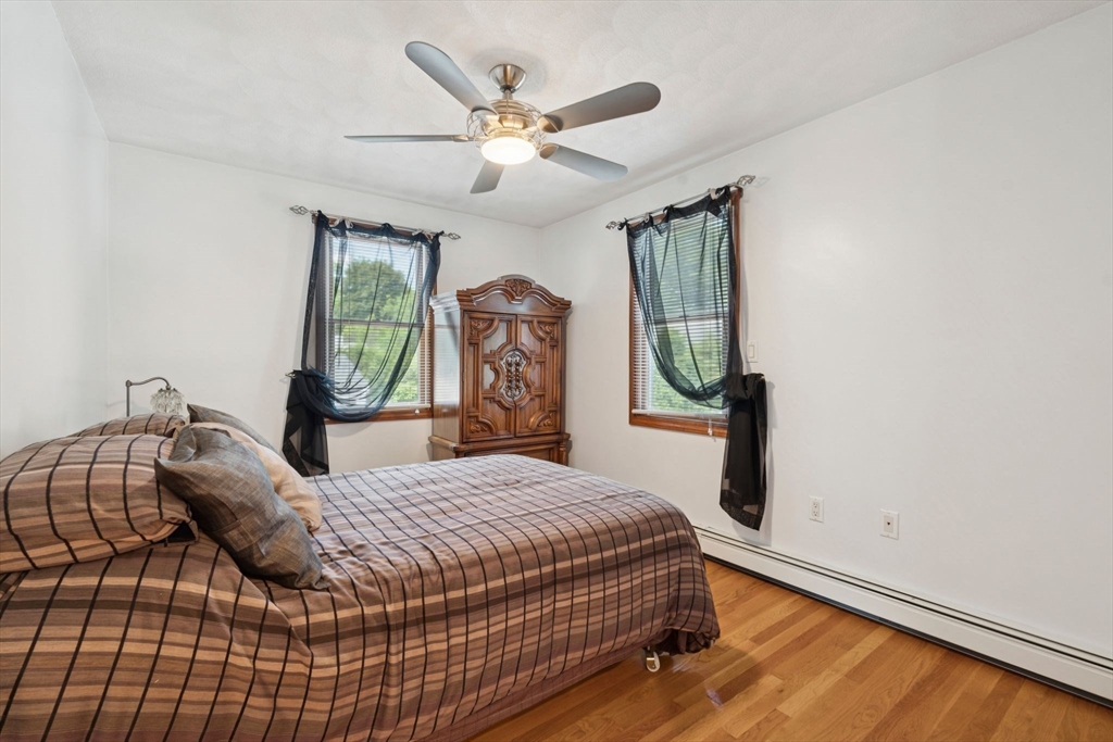 42 Woodland Road Wakefield, MA 01880 - Photo 21 of 41