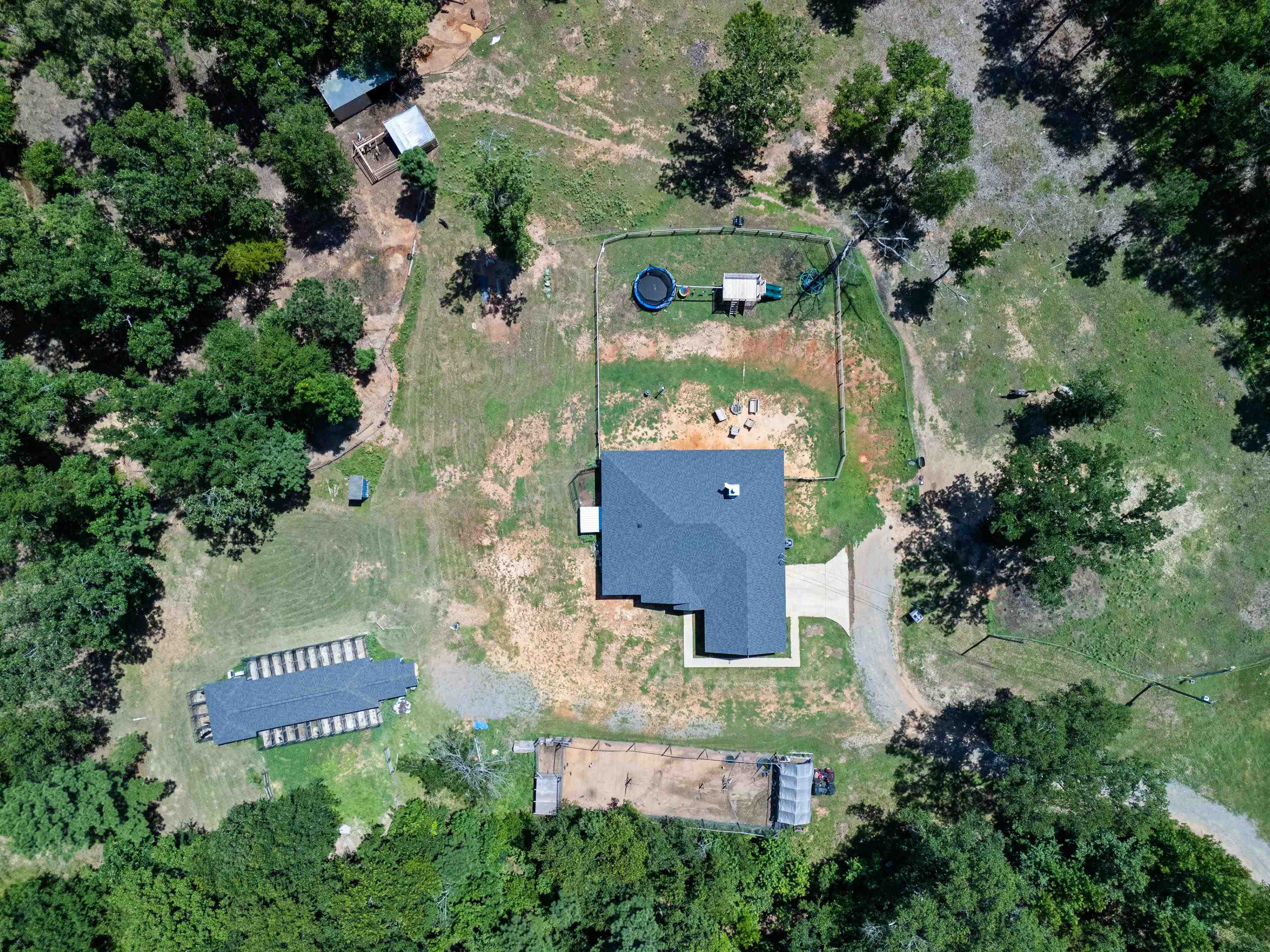 2061 Owens Corner Road Karnack, TX 75661 - Photo 5 of 36 Gallery Image 5