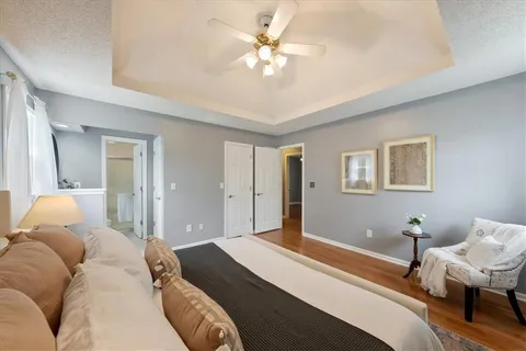 $399,900 | 1327 Northeast Depot Drive, Lee's Summit, MO 64086
