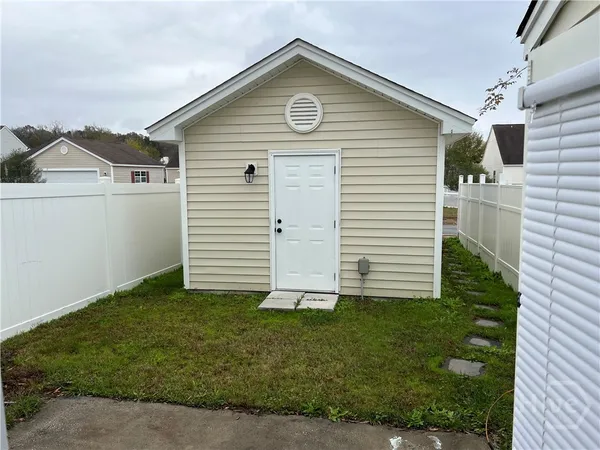 $1,800 | 56 Ashleigh Lane, Port Wentworth, GA 31407