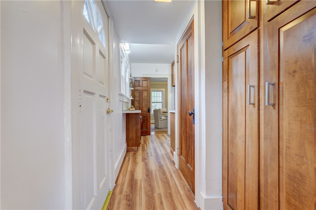 37 Highland Parkway Rochester, NY 14620 - Photo 20 of 48