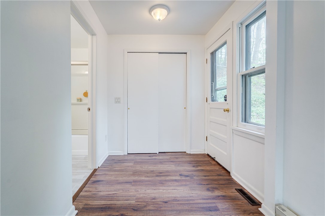 37 Highland Parkway Rochester, NY 14620 - Photo 26 of 48