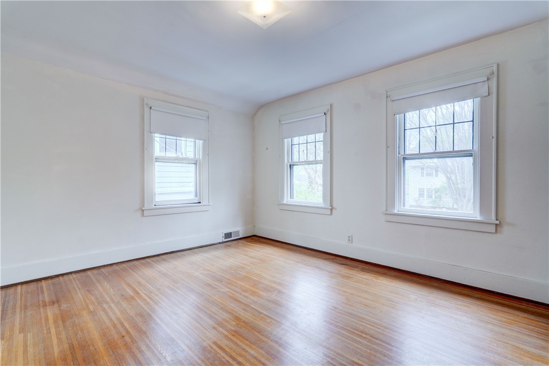37 Highland Parkway Rochester, NY 14620 - Photo 28 of 48
