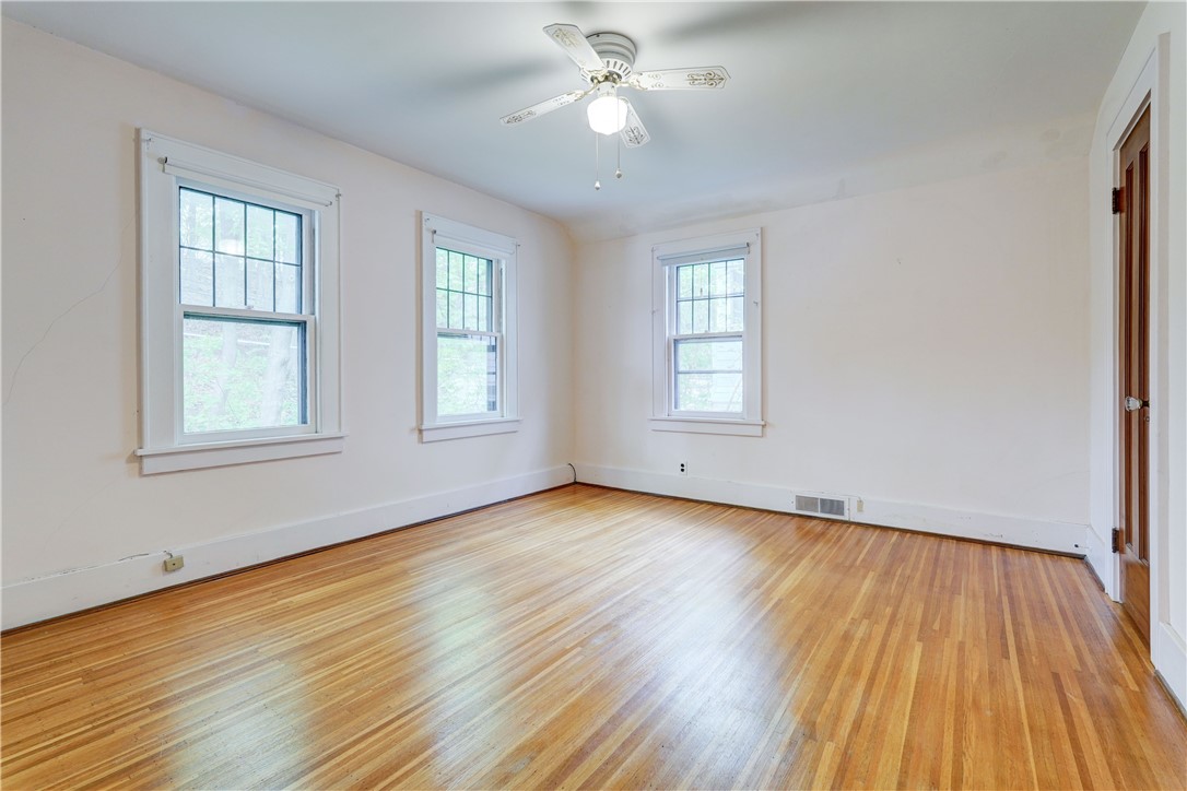 37 Highland Parkway Rochester, NY 14620 - Photo 38 of 48