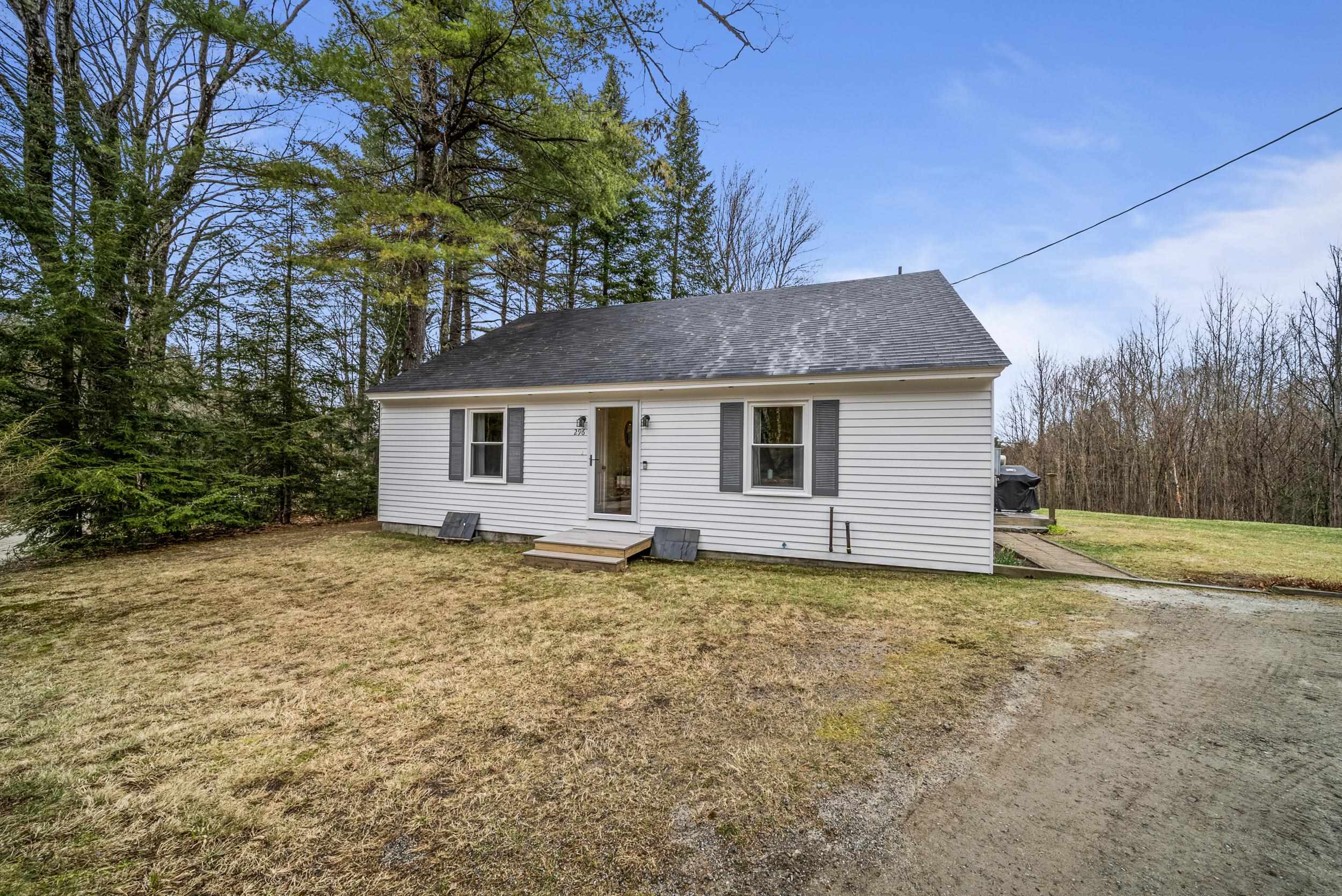 296 Rowe Mountain Road Bradford, NH 03221 - Photo 13 of 36