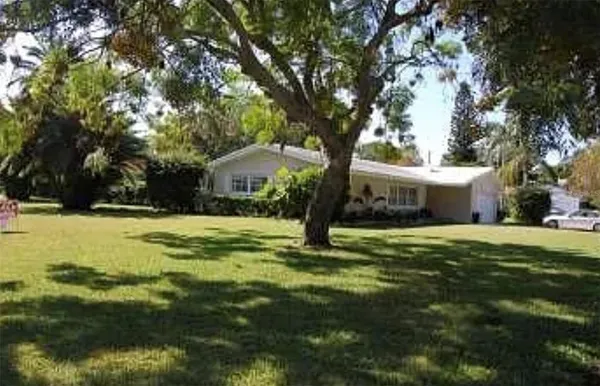 $750,000 | 100 59th Avenue South, St. Petersburg, FL 33705